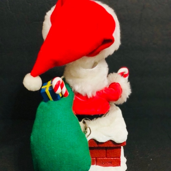 Peanuts 10.75” Snoopy Santa Animated and Musical Tablepiece - Picture 4 of 8